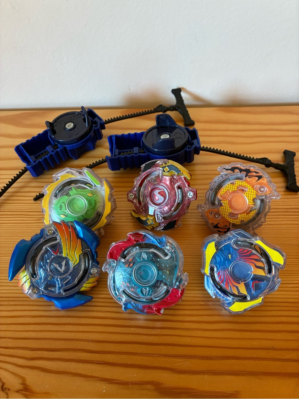 Beyblade Burst Lot of 6 Tops with 2 Launchers Valtryek V2 Storm Spryzen Set